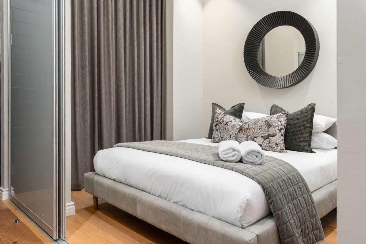 The Docklands Luxury Serviced Apartments Cape Town Bagian luar foto